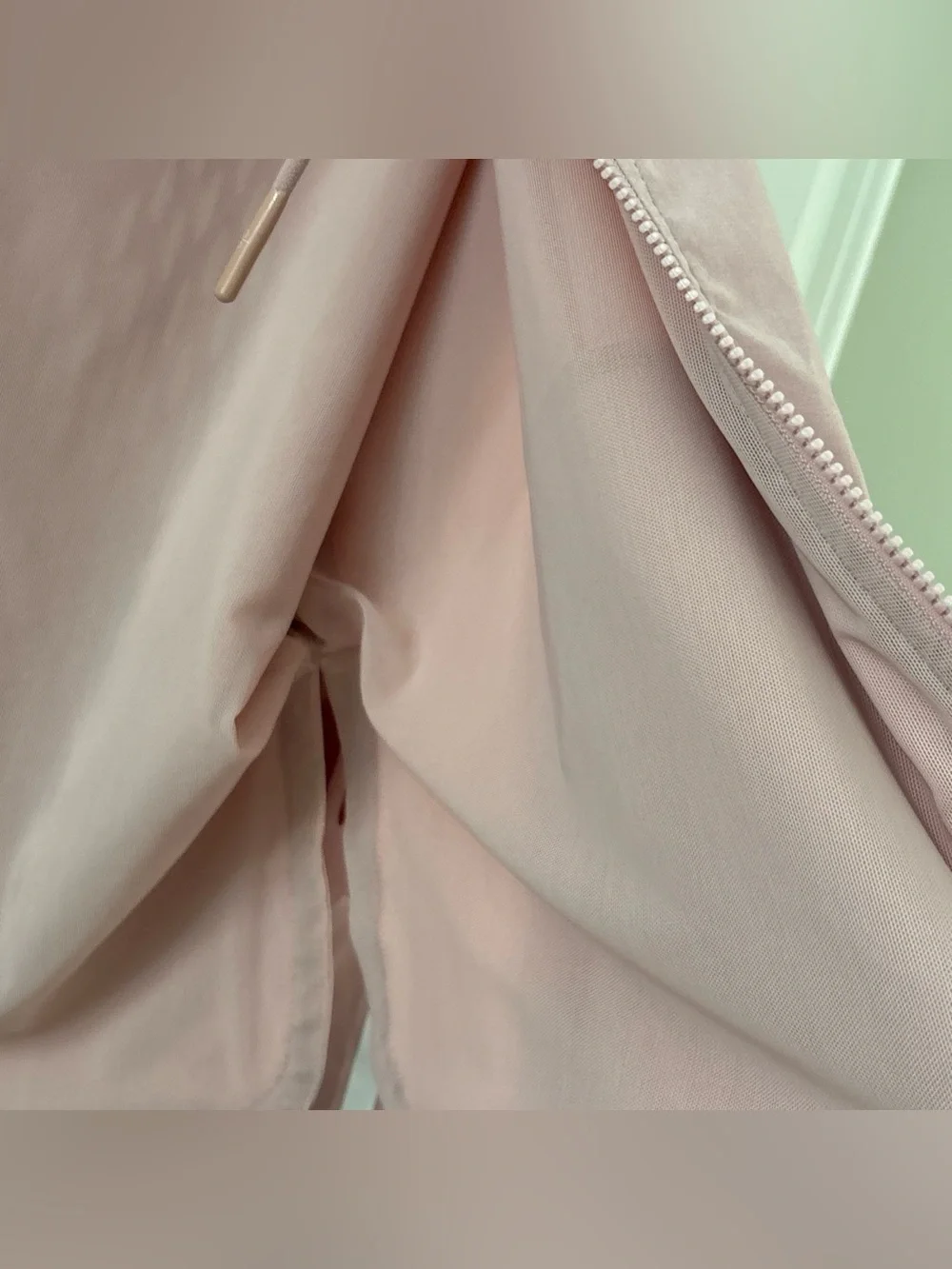 Alo Yoga Pale Mauve Hooded Crop Stratus Jacket Size Small, Activewear Athleisure